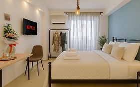 Stylish, Comfy Suite In The Heart Of Athens