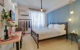Stylish, Comfy Suite In The Heart Of Athens